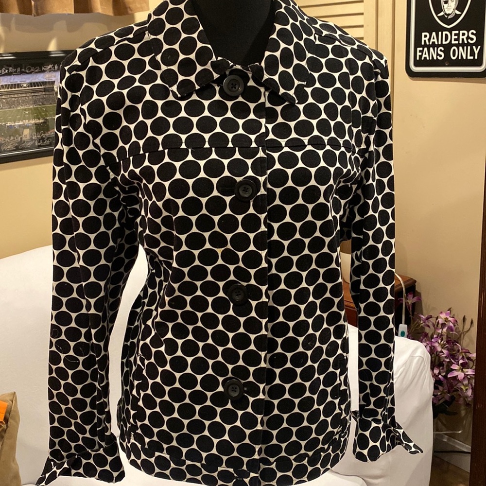 Women’s jacket by croft and barrow size large stretch black and white